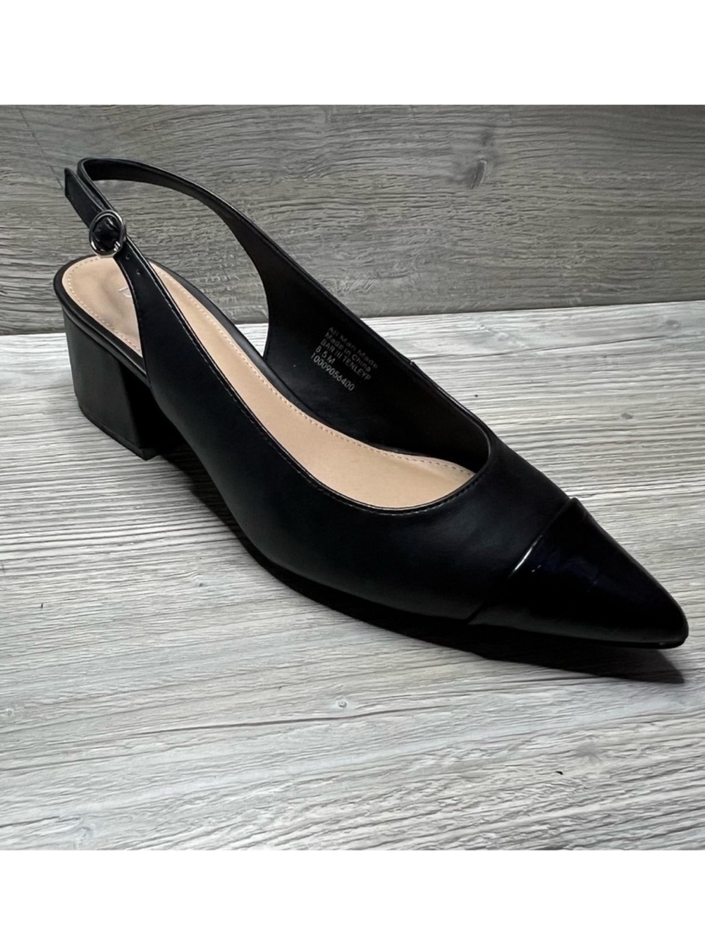 NWT Woman’s Bar lll  Tenleyp sling back matte black pointed croc block heels 8.5
